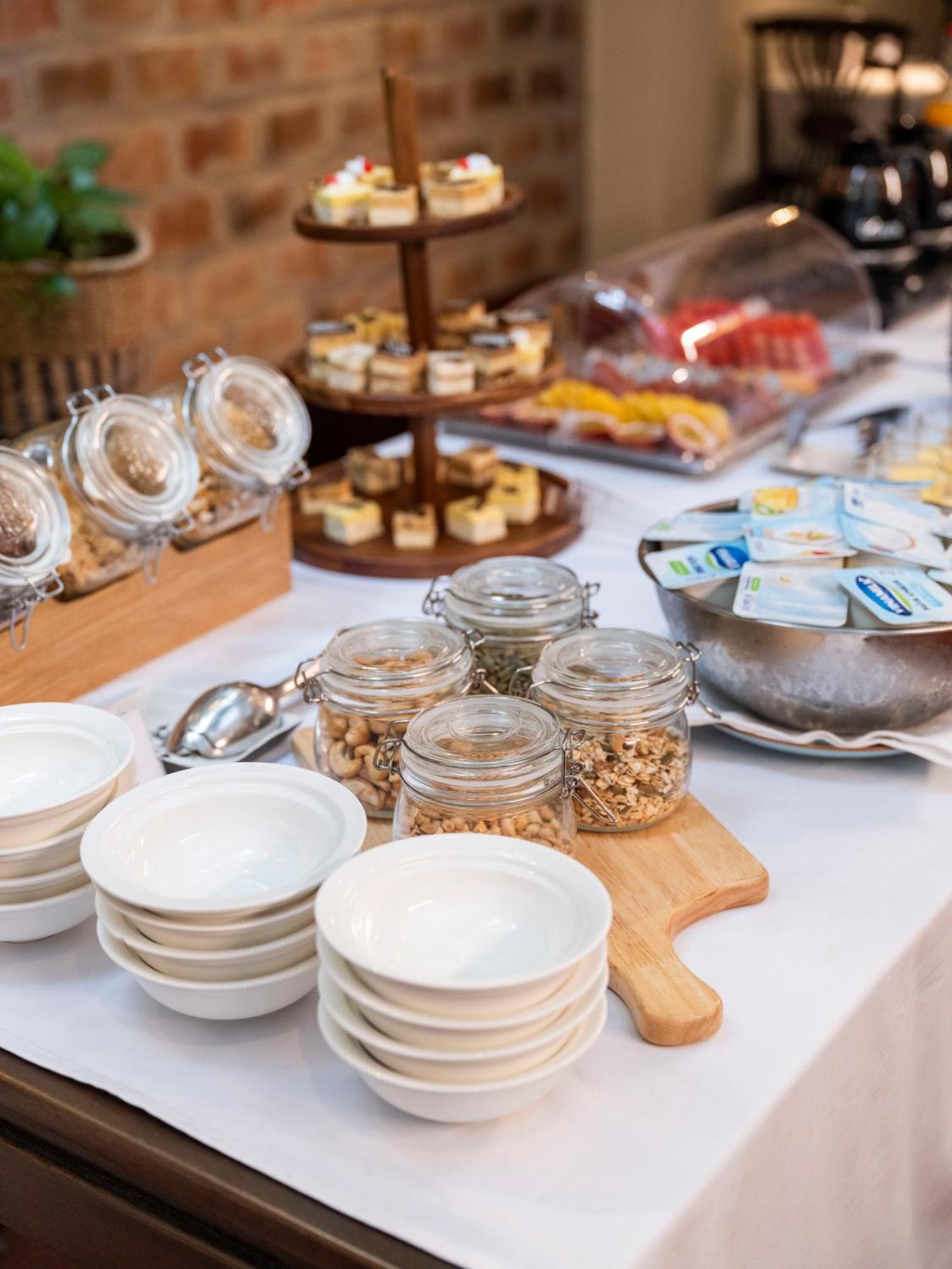 De Syloia Hotel Hanoi Luaran gambar